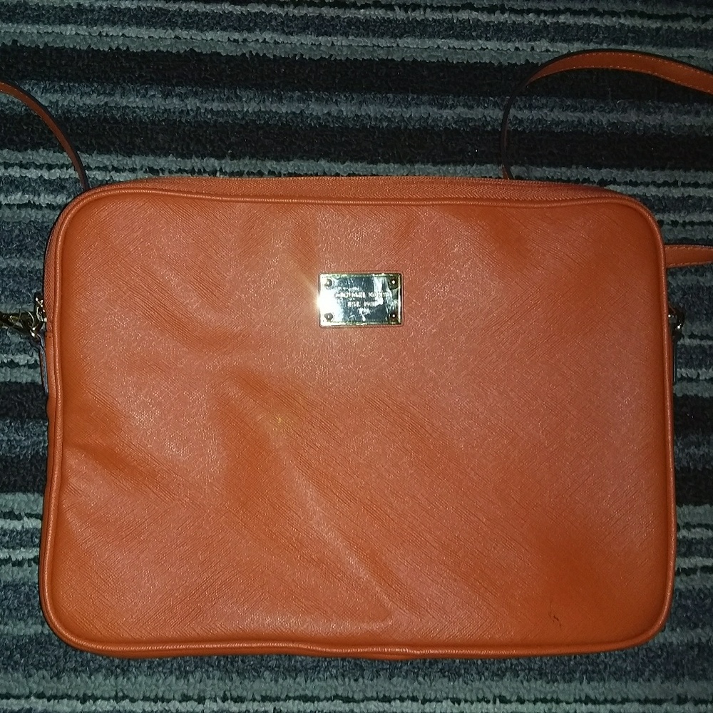 Michael kors laptop bag